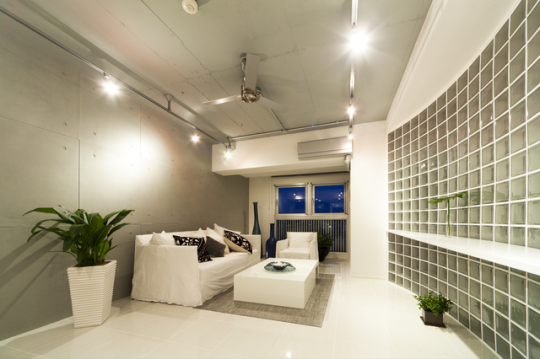 おしゃれな部屋だと、友人を呼びやすいというメリットも!