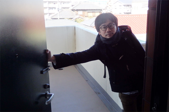CHINTAI_NEWS_蛇口からお酒_01